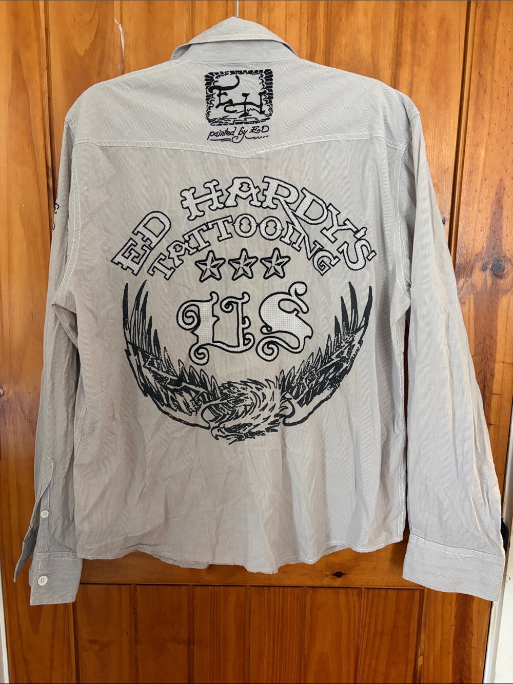 Ed Hardy Tattooing Desert Rats Special Ops Button Down Shirt Large grey striped